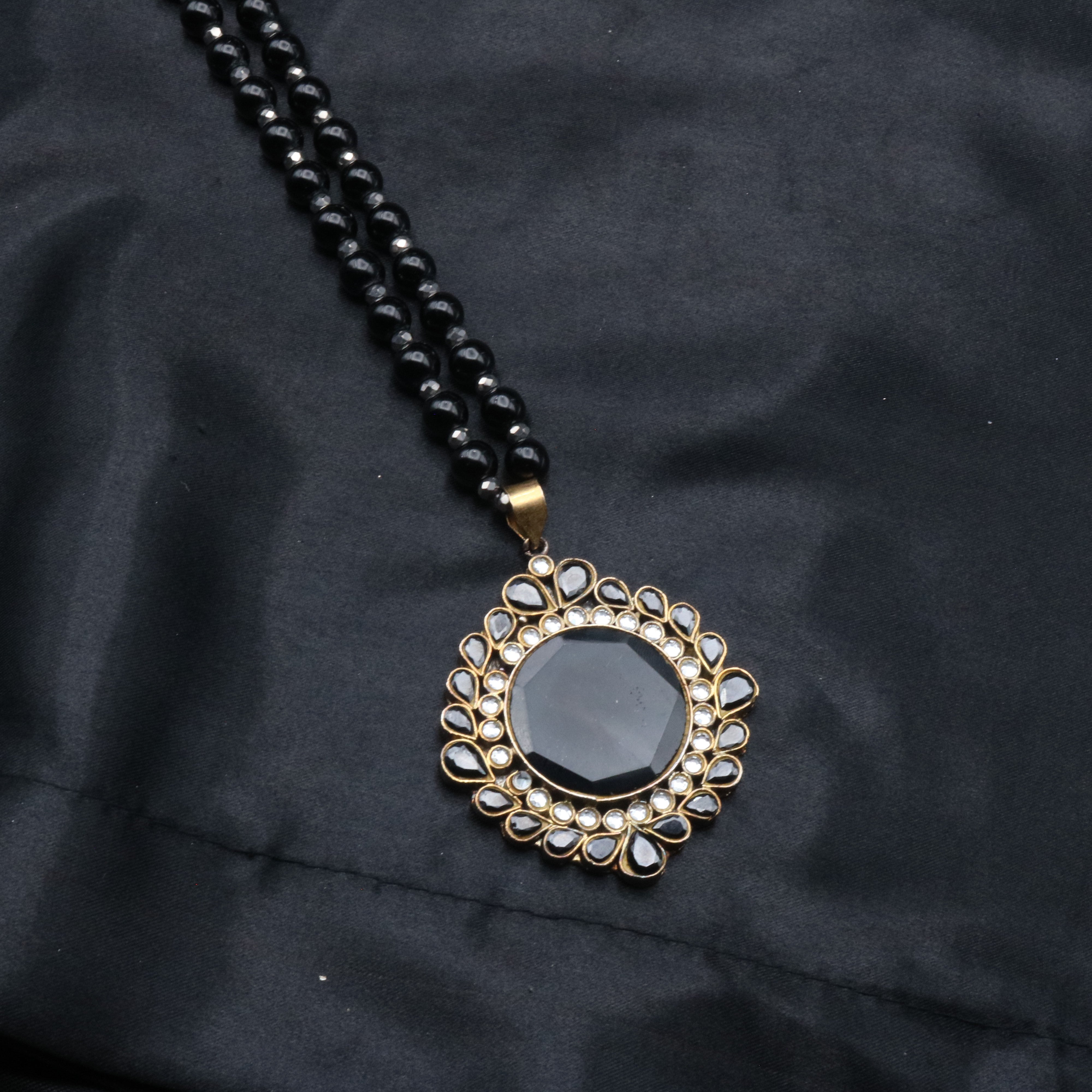 BLACK MALA