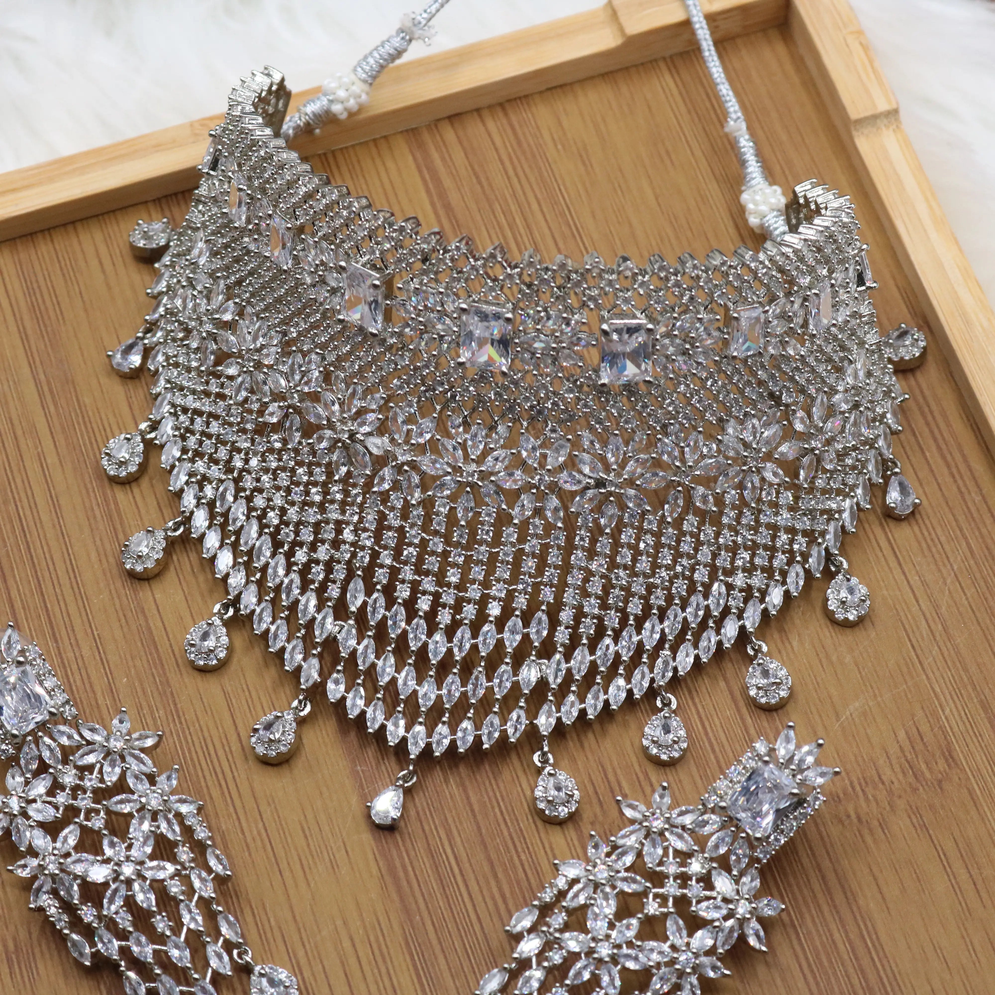 Pakistani bridal jewelry crystal choker set