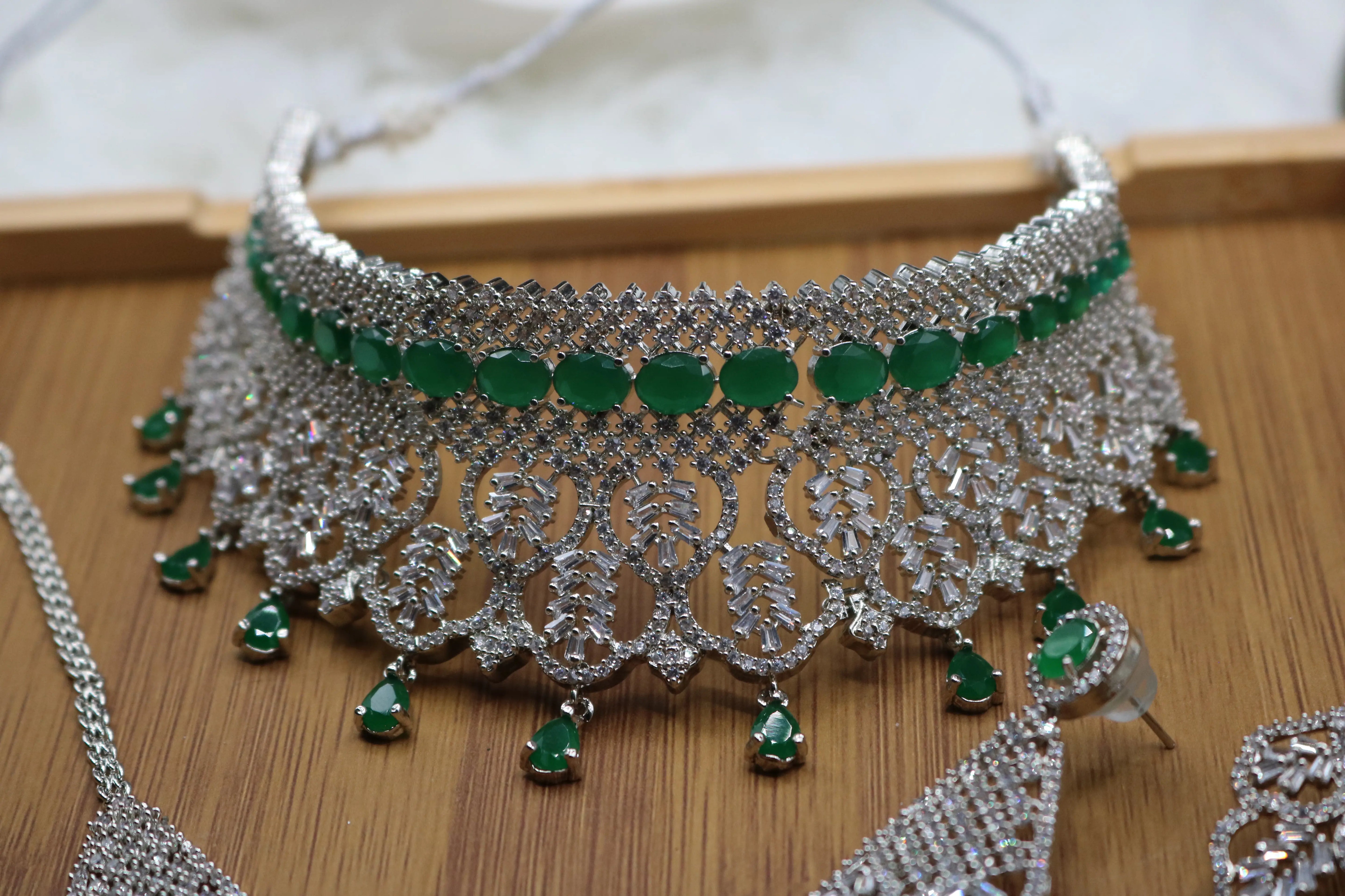 necklace view of Pakistani bridal choker set with green accents