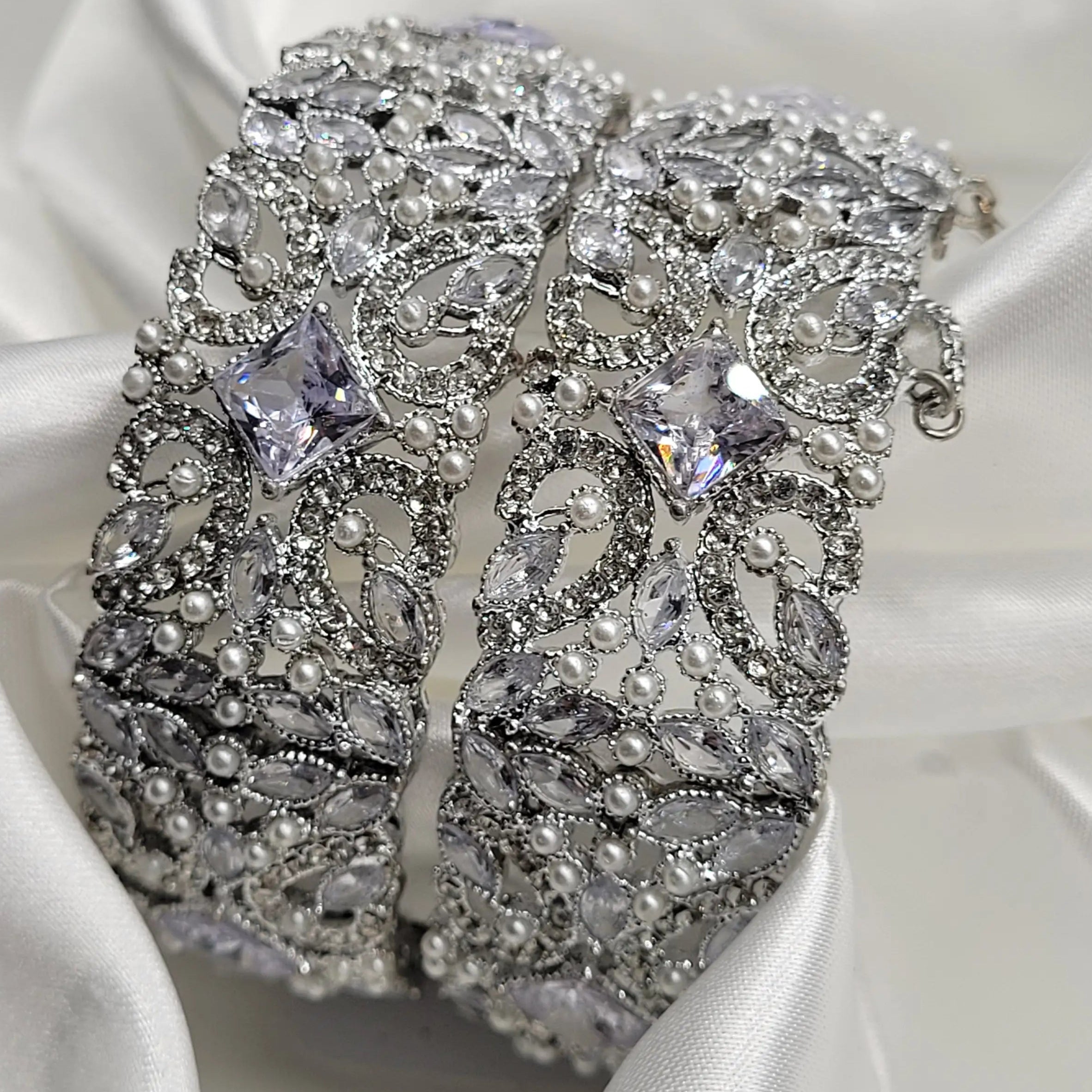 JV3007 silver-tone bangles with clear CZ crystals and pearls