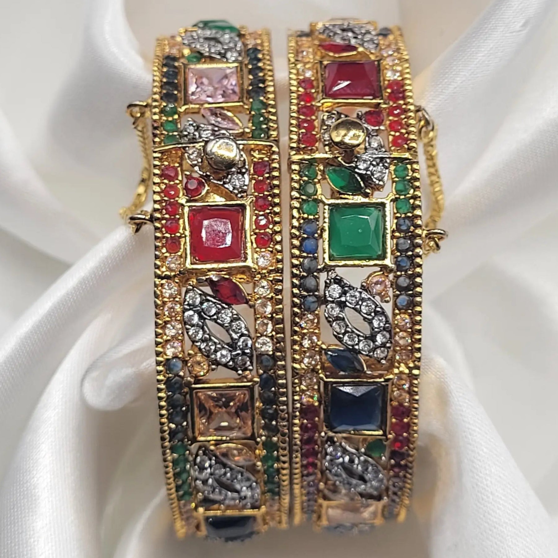 JV3016 multicolor openable bangles with square-cut stones and CZ inlays – front view