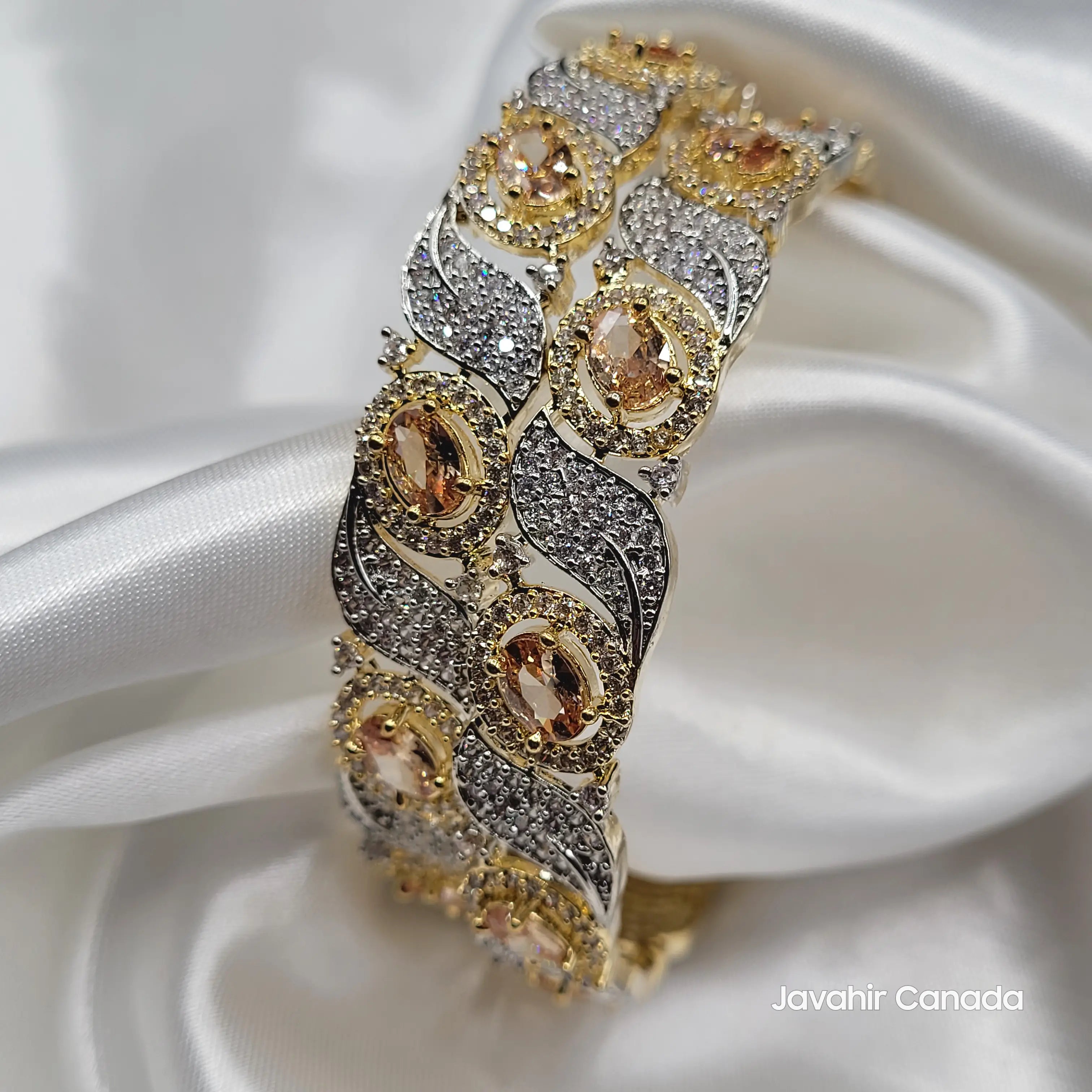 JV3025 Gold-Plated American Diamond Bangle – Oval Champagne Stones Close-Up