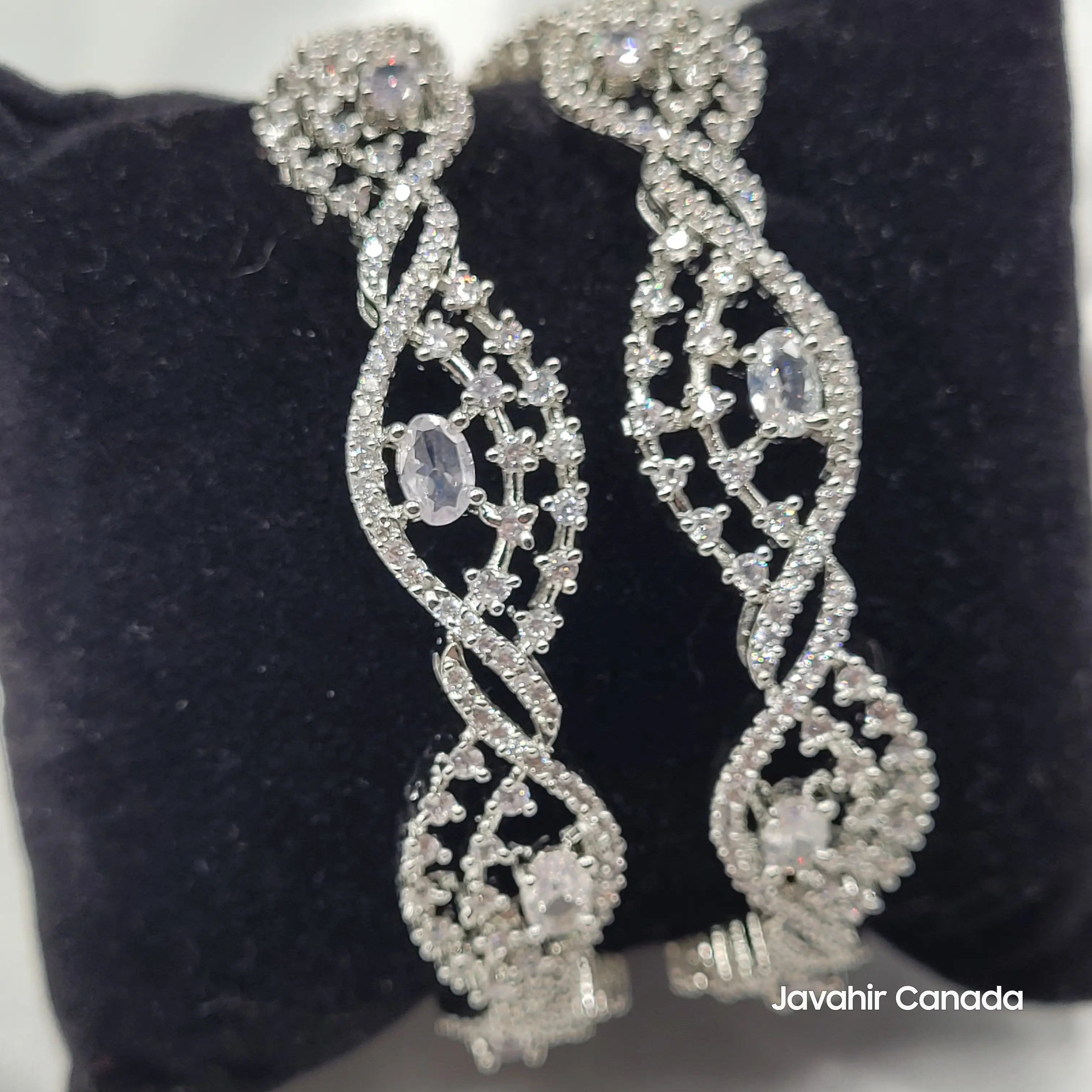 JV3027 Rhodium Bangles – Lace-Inspired Detailing with White Stones