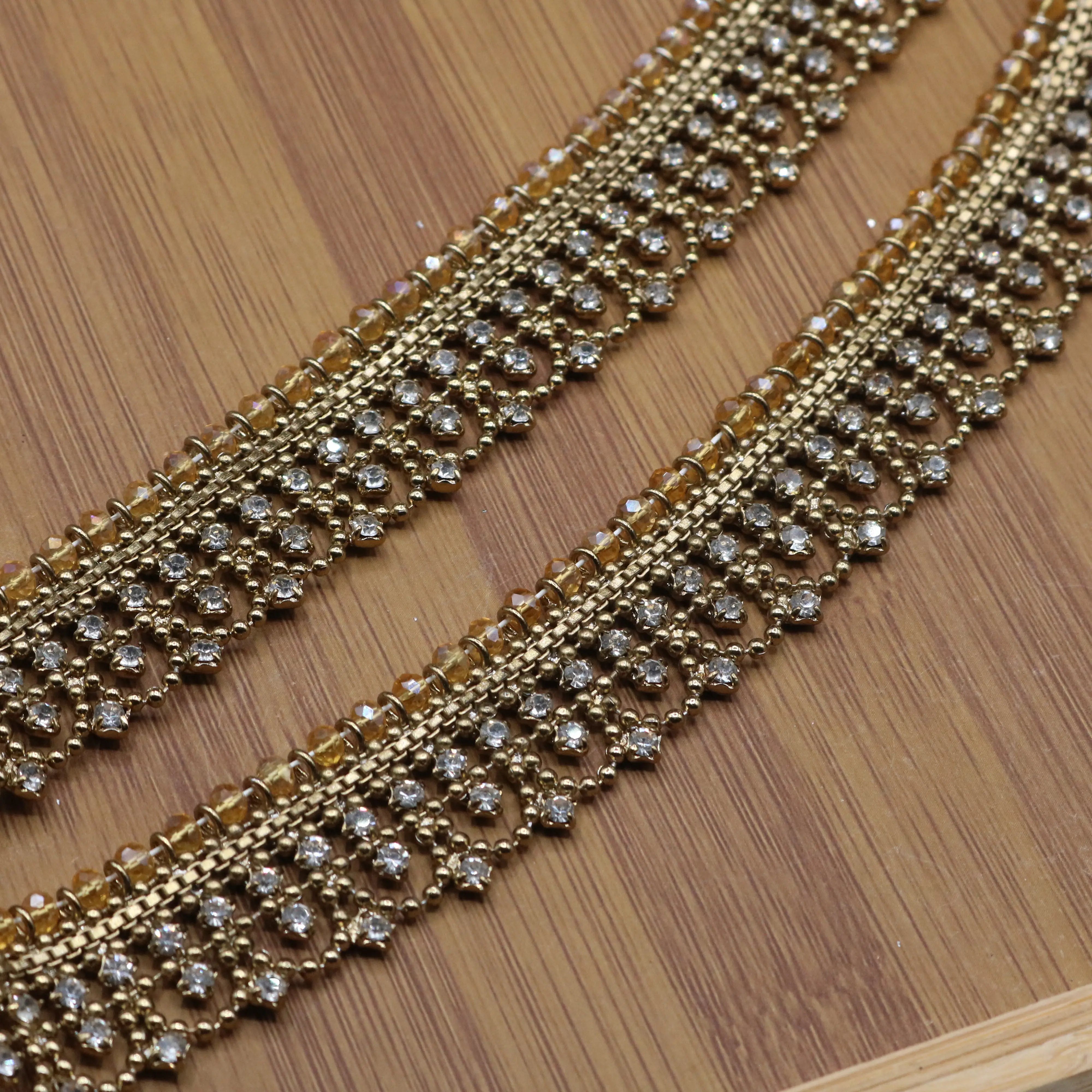 Full view of heavy gold anklet pair with traditional wide-band style – JV5024