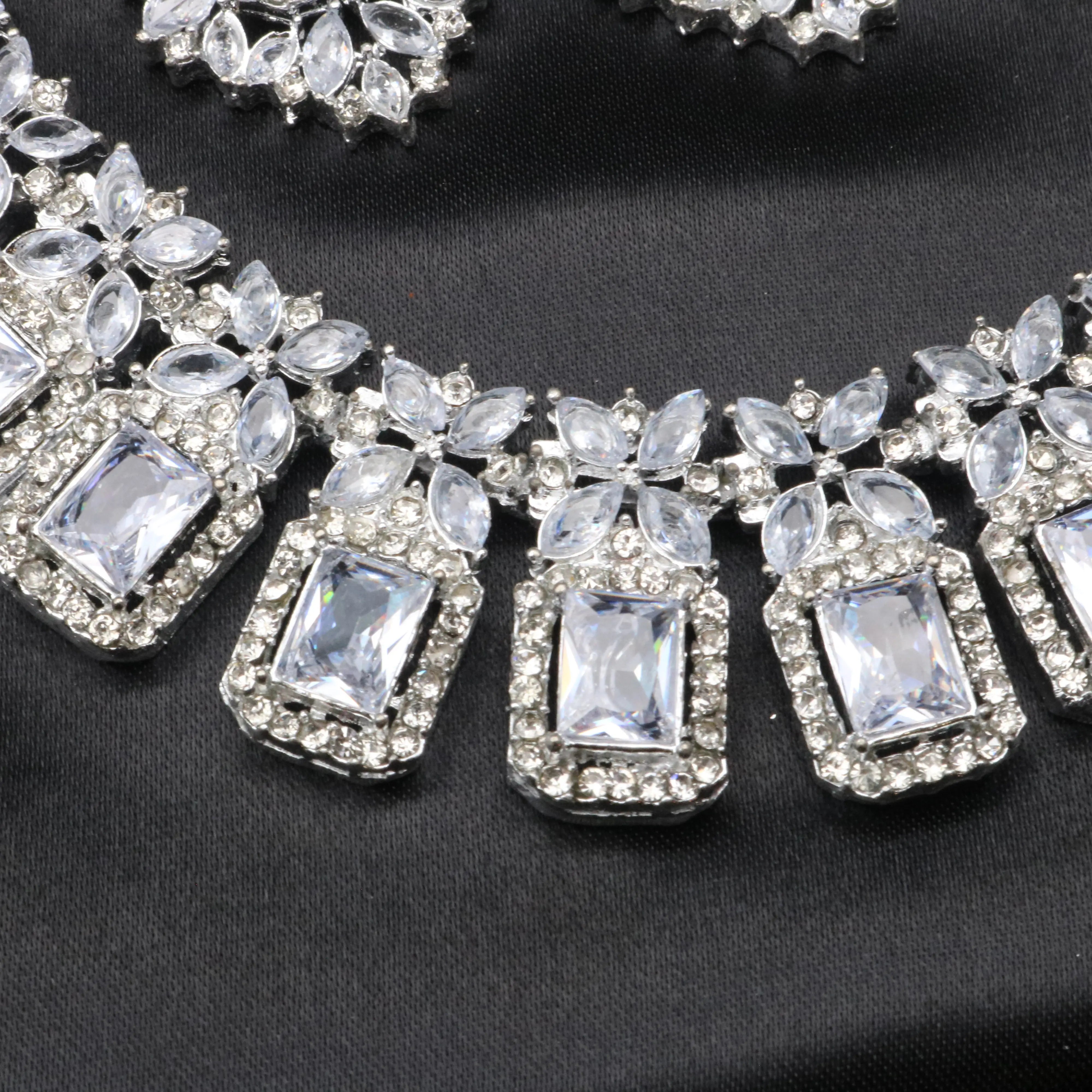 Silver-finish Pascal necklace with CZ stones and pear-cut diamond petals