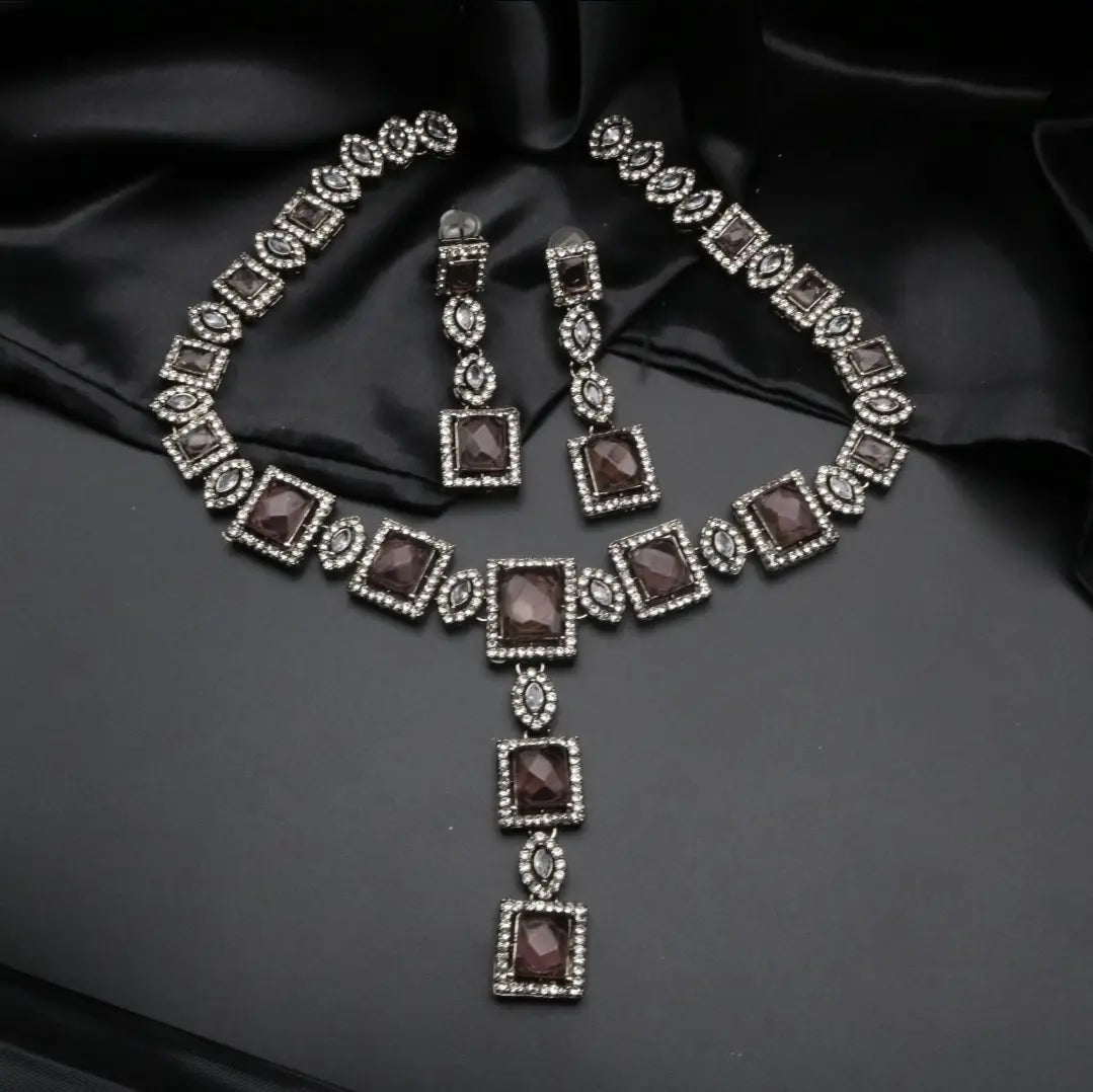 Full necklace set in smoky grey with earrings and vertical pendant